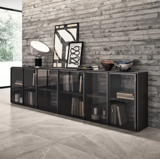 Madia Living Motus in alluminio Grigio Antracite e Vetro Fumé di Scavolini