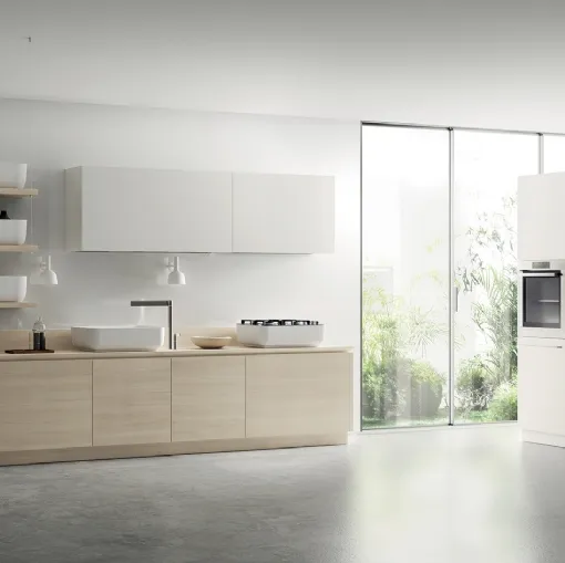 Cucina Moderna Qi in Olmo Kuuki e Bianco Puro di Scavolini